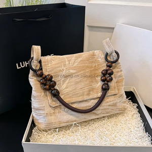 Hot Selling Unique Design New Large Capacity Bag for Women Single Shoulder Underarm Bag Relaxing Work Tote Bag - Product Image 1