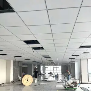 Minerale Wol Akoestische Panelen Glaswol/Glasvezel Plafond Met Pvc Vinyl Gelamineerd Voor Decoratie Armstrong Ecophon Hetzelfde Model