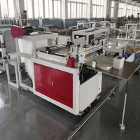 Machine de découpe transversale pour matériaux d'emballage souples tels que le papier à copier et le papier kraft