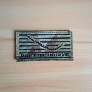 Patch Riflettente IR in Tessuto Nylon Nero <span class=keywords><strong>con</strong></span> Gancio di Fissaggio per Zaino - NON DOVRETE ACQUISTARLO - Laser Snake - Product Image 6