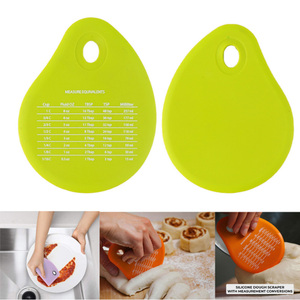 Coupe-pâtisserie en plastique en Silicone, logo personnalisé, grattoir à pâte, bol en plastique, spatule à gâteau en plastique - Product Image 5