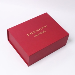 Boîte à chaussures pliante rouge personnalisée par le fabricant, emballage magnétique, boîte cadeau en papier, boîte de rangement pour vêtements, boîte magnétique avec logo - Product Image 3