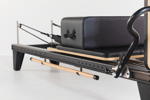 Barre de traction commerciale noire pour salle de sport, équipement de fitness en aluminium Reformer Eleven-AB-RE001 Commer - Product Image 2