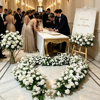 Chemin de table en fleurs artificielles, Décoration florale pour table de réception de mariage, Décoration d'arche de mariage en plein air