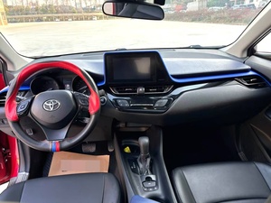รถยนต์มือสองปี 2020 รุ่น C-HR SUV 5 ที่นั่ง พวงมาลัยซ้าย เบาะหนัง กล้องมองหลัง ยาง R17 หลังคาซันรูฟ รถ SUV ครอบครัว 5 ที่นั่ง รุ่น C-HR - Product Image 2