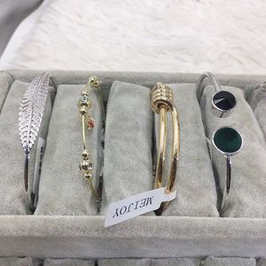 Venta al por Mayor femenino estilo de joyería de diamante de cadena de mano de alta calidad <span class=keywords><strong>316L</strong></span> chapado en oro pulsera de acero inoxidable - Product Image 4