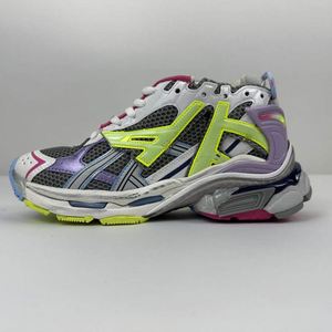 รองเท้าผ้าใบดีไซน์เนอร์ Balens LED Ciagas รุ่น Track Sneaker แบบมีพื้นหนา คุณภาพดี ผลิตจากผ้าตาข่าย เหมาะสำหรับใส่เดินเล่น สไตล์ลำลอง พร้อมคุณสมบัติแบบรองเท้าบาสเก็ตบอล - Product Image 5