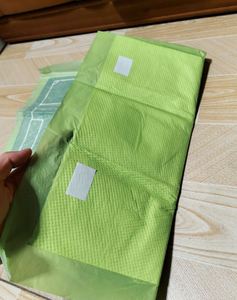 Tapis d'entraînement jetables pour animaux de compagnie, haute absorption, anti-fuite, antidérapants, contrôle des odeurs pour chiots - Product Image 4