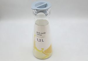 Carafe à eau transparente Yama 1,2 L en PP PET avec couvercle pour thé froid, jus, lait, fabriquée en usine au Vietnam - Product Image 3