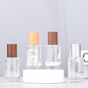 Flacone di Profumo Cilindrico Creativo da 30ML con Tappo a Vite, Spray in Vetro Vuoto Portatile con Erogatore - Product Image 1