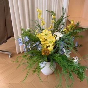 Arrangement de fleurs artificielles jaunes et vertes Secret Garden pour vitrine de magasin, décoration de vitrine, matériaux de paysagisme - Product Image 3