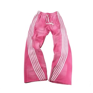 Pantalon de jogging décontracté en coton pour homme, coupe oversize et ample, style streetwear, avec logo personnalisé, motif camouflage, jambe large, effet empilé, rayures latérales, taille mi-haute - Product Image 2