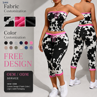 Ensemble 2 pièces personnalisé pour femme : Crop top bustier en coton élasthanne imprimé vache avec bordure rose et pantalon capri taille haute – Collection été décontractée
