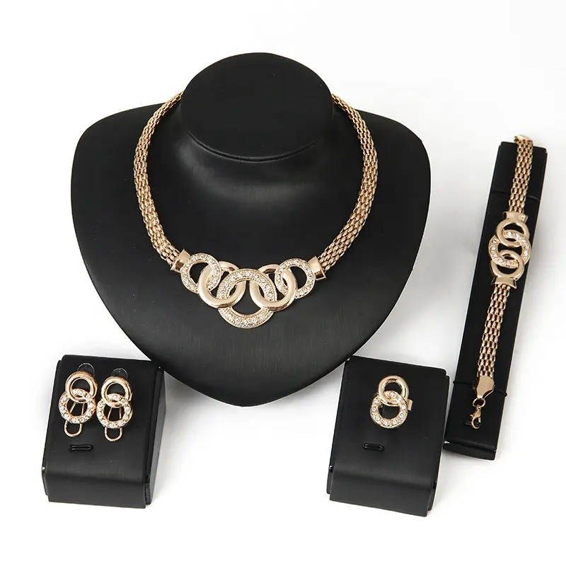 2020 chaud extravagant femmes Costume ensemble de bijoux boucle d'oreille anneau Bracelet plaqué or serpent chaînes tour de cou grappe strass collier