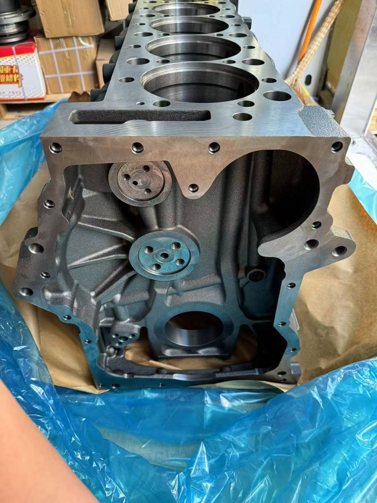 SINOTRUK CNHTC HOWO T7H SITRAK C7H C9H TX Trucks Engine Parts