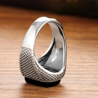 Bague ouverte en cuivre et onyx noir pour homme, motif gravé vintage, pierre précieuse rectangulaire, bijou tendance, cadeau