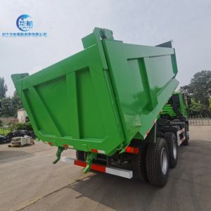 Camion Ribaltabile da Trasporto Minerario Sinotruk HOWO Tx Nx 6X4 8X4 371HP-440HP 25t-100t a Basso Prezzo - Product Image 6