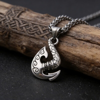 Collier Hei Matau Maui avec pendentif hameçon en acier inoxydable, collier hache Viking Odin pour hommes