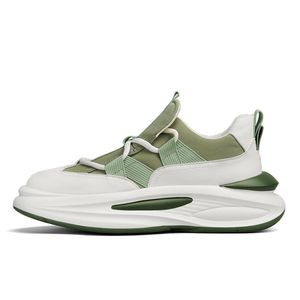 Chaussures de marche pour hommes, style nouveau, respirantes, légères, en maille, à lacets, printemps/hiver, design tendance, vente en gros, noir et vert, OEM - Product Image 1