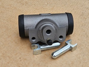 Cilindro de Freno Trasero U092 de 41,27 mm para MB <span class=keywords><strong>Trac</strong></span> 1100 1300 Pf. A0054207618 - Product Image 1