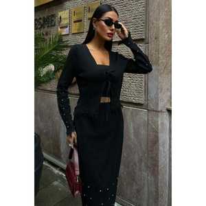 Vestido de Noche Elegante Ferry Pearl, Cuello en V, Tejido de Punto, Manga Larga con Perlas, Color Negro - Product Image 5