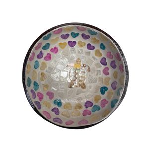 Bol de noix de coco fait à la main vietnamien bol de coquille de noix de coco et cuillère de noix de coco de haute qualité et écologique - Product Image 3