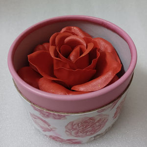 OEM 3D Rosenblüten-Rouge Veganes Blumen-Rouge Geringe Mindestbestellmenge Make-up Private Label Individuelles Logo Verzauberte Rose Schönheit Ohne Logo Gute Qualität - Product Image 1