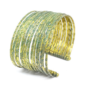 Brazalete Grueso de Latón con Esmalte Floral Dorado Árabe 2027, Joyería Italiana, Brazalete Geométrico Multicolor de Latón de 8mm - Product Image 4