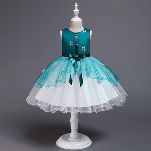 Girls Princess Dress A-Line Satin Tulle Skirt Green Star Embroidery Performance Wear - Product Image 1