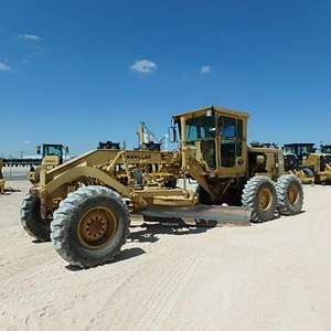 2022 usado Original Cat 140G Mini Road Grader económico de alta calidad Motor Grader Core componentes Motor bomba caja de cambios PLC - Product Image 1