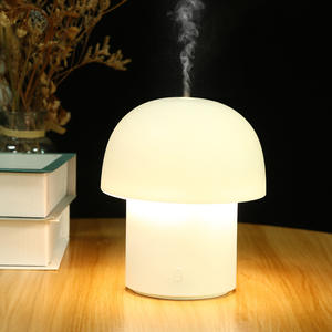 Humidificateur Lampe Champignon Mini Lampe de Bureau LED à Commande Tactile Réservoir d'Eau 0,5L Alimentation USB Diffuseur d'Arômes Portable - Product Image 1
