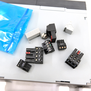 VLT FC-302 ซีรีส์ 3kW 380-480V ตัวควบคุมความเร็วมอเตอร์ AC แบบปรับความถี่ได้ - Product Image 1