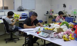 Ciondolo Morbido a Forma di <span class=keywords><strong>Pinguino</strong></span> Personalizzato OEM/ODM, Design Cartoon, Decorazione per Borsa, <span class=keywords><strong>Pinguino</strong></span> <span class=keywords><strong>Blu</strong></span> Imbottito - Product Image 6