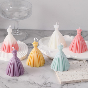 3D Wedding Dress Scented Soy Wax Candle Princess Gown Figurine Candle Bridal Shower Wedding <b>Table</b> Decor Gift - Product Image 3