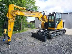 Excavatrice sur chenilles moyenne 915F, 15 tonnes, moteur Cummins, garantie 1 an, haute efficacité, engin de terrassement, attache rapide - Product Image 5