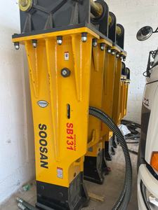 Martillo Hidráulico Soosan SB 131 con Motor para Excavadoras de 30-45 Toneladas, Uso en Construcción y Demolición - Product Image 2