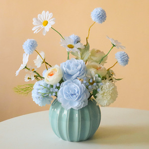 Arrangement de fleurs artificielles, fleurs en soie, décoration intérieure et extérieure, bouquet de table, bleu, blanc, marguerite, rose, imprimé en 3D, fabriqué en Chine - Product Image 1