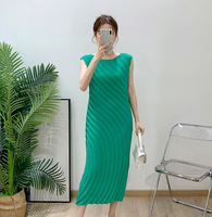 Robe mi-longue plissée Miyake, nouvelle collection été, haut de gamme, tissée à la main, unie, écologique, respirante, vintage, à manches longues, polyvalente et décontractée