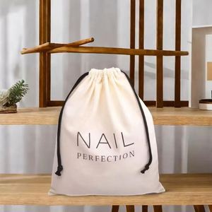 Sac à cordon en coton mousseline personnalisé avec logo couleur naturelle pour bijoux, sac cadeau en coton mousseline avec logo personnalisé - Product Image 4