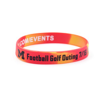 Bracelets promotionnels en silicone de couleur marbre personnalisables Bracelets en caoutchouc segmentés arc-en-ciel