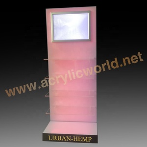Exhibidor de Botellas de Licores Iluminado Personalizado, de Acrílico, con Múltiples Niveles y Pantalla LCD Publicitaria - Product Image 2
