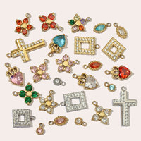 Pendentif DIY vintage français en forme de croix fleurie incrusté de zircon, breloques géométriques en acier inoxydable pour femmes, collier personnalisé