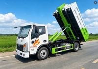 Camion compacteur de déchets Howo 10cbm 4x2 à moteur manuel à prix avantageux