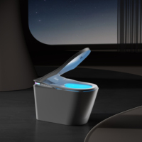 WC intelligent monobloc avec bidet intégré, couvercle à ouverture/fermeture automatique, siège chauffant, lavage à l'eau chaude, séchage, désodorisant, télécommande, fixation au sol