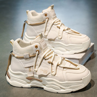 Nouvelles baskets montantes décontractées pour hommes, style sport original et tendance, en cuir, à semelle épaisse, prix de gros