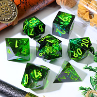 Ensemble de dés en résine RPG personnalisés, police/couleur verte pour le jeu de rôle Dungeons and Dragons - N39