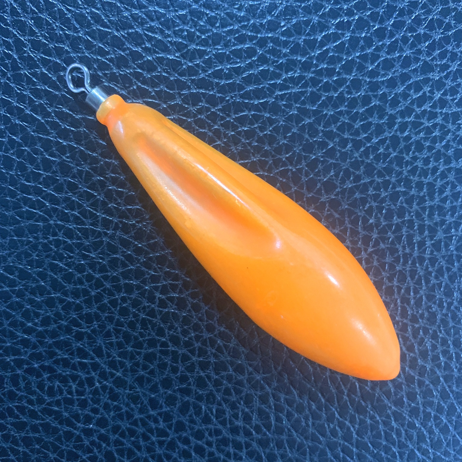 orange D