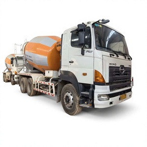 รถผสมคอนกรีต Zoomlion 12 ลูกบาศก์เมตร ปี 2014 สภาพใช้งานได้ พร้อมโครงรถ Hino - Product Image 1