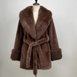 <span class=keywords><strong>Abrigo</strong></span> Casual <span class=keywords><strong>de</strong></span> Invierno Cálido con <span class=keywords><strong>Cuello</strong></span> <span class=keywords><strong>de</strong></span> <span class=keywords><strong>Piel</strong></span> Sintética y <span class=keywords><strong>Cuello</strong></span> en V, Transpirable, <span class=keywords><strong>de</strong></span> Mezcla <span class=keywords><strong>de</strong></span> Lana/Seda <span class=keywords><strong>para</strong></span> Mujer, con Puños <span class=keywords><strong>de</strong></span> <span class=keywords><strong>Piel</strong></span> Sintética y Cinturón - Product Image 3