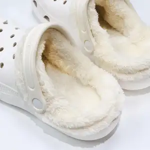 Теплые зимние плюшевые носки